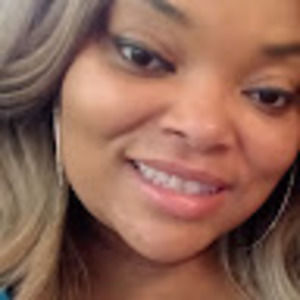 Meet your Posher, Becky